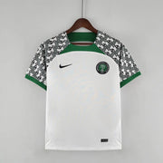 Nigeria 2022 BORTATRÖJA