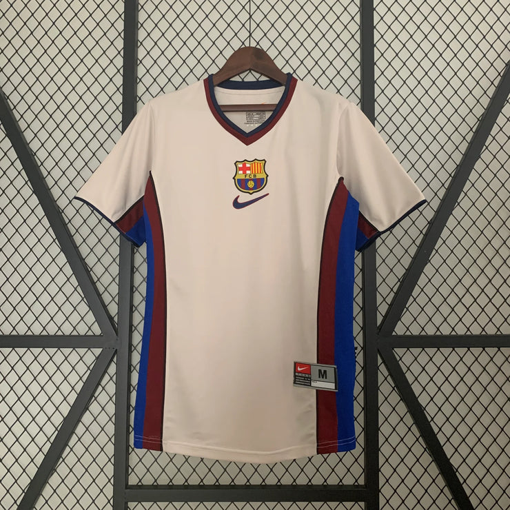 BARCELONA 1998–1999 BORTATRÖJA