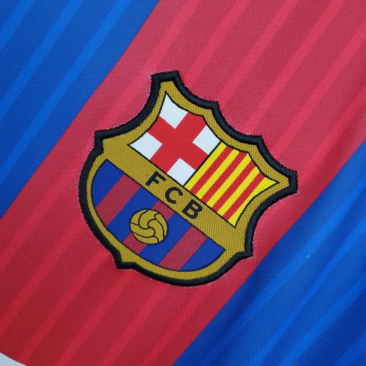 BARCELONA 2016–2017 HEMMATRÖJA