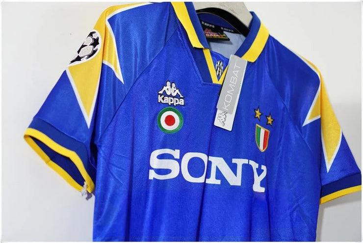 JUVENTUS 1995–1996 BORTATRÖJA
